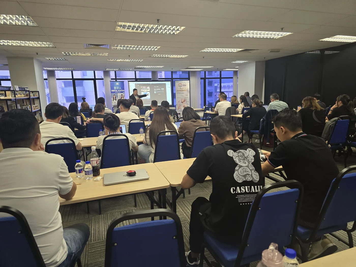 下午场学员就座听课