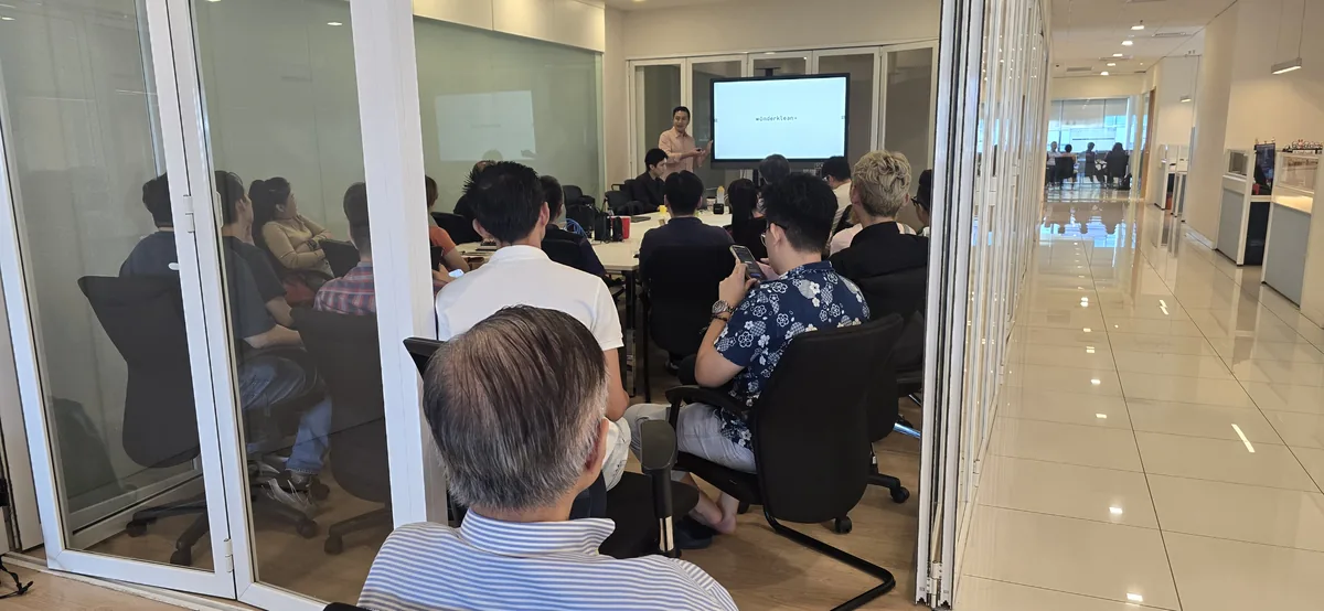 Full room during the afternoon session of the Corporate Branding x AI course